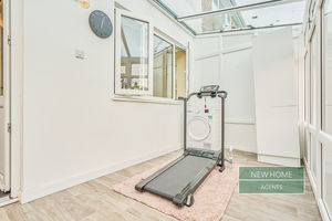 Photo 21- click for photo gallery